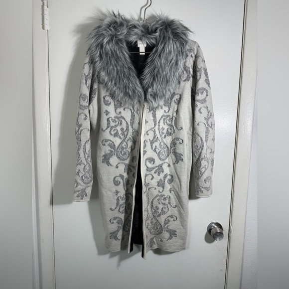 Chico's wool, Gray, sweater Jacket with Faux Fur Collar. Size L Chicos size 2 - Picture 1 of 7